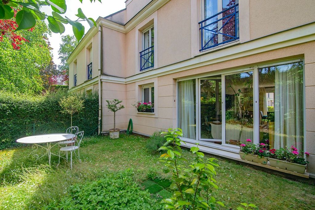 Achat maison à vendre 5 chambres 137 m² - Versailles