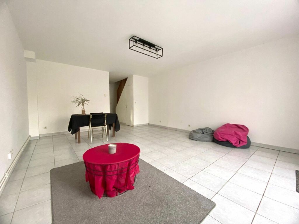 Achat maison à vendre 3 chambres 91 m² - La Falaise