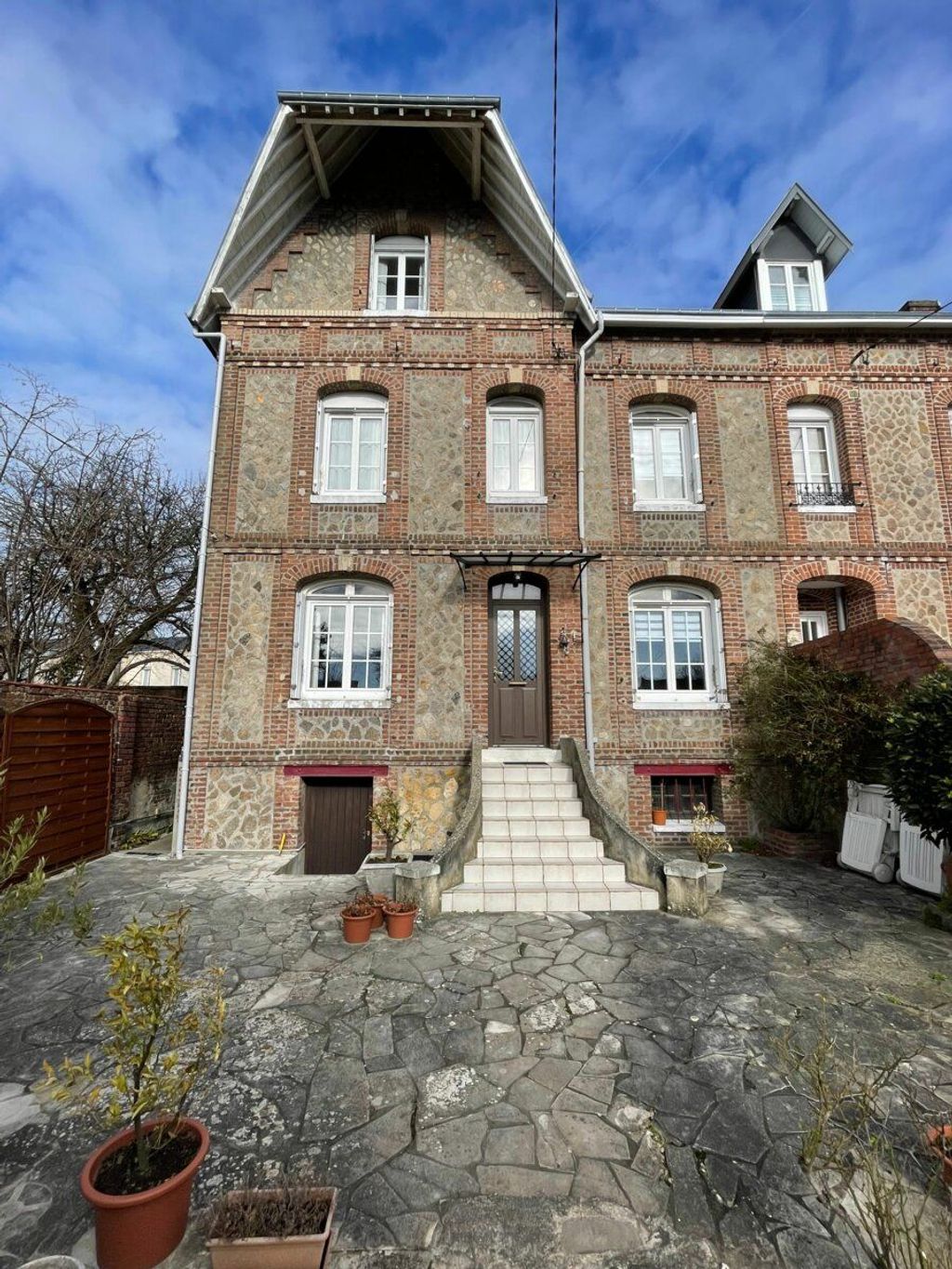 Achat maison à vendre 5 chambres 133 m² - Le Havre