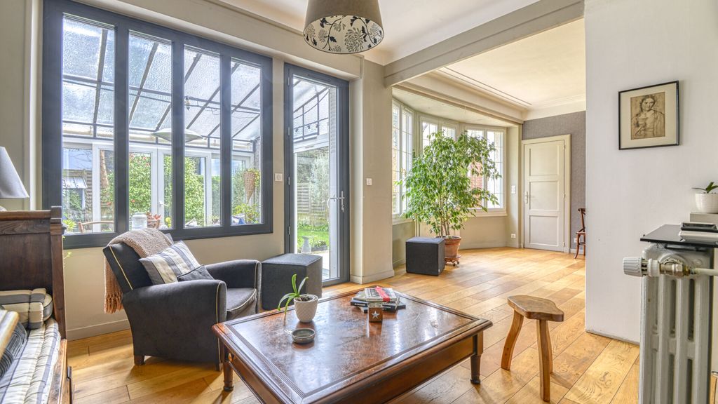 Achat maison à vendre 5 chambres 157 m² - Nantes