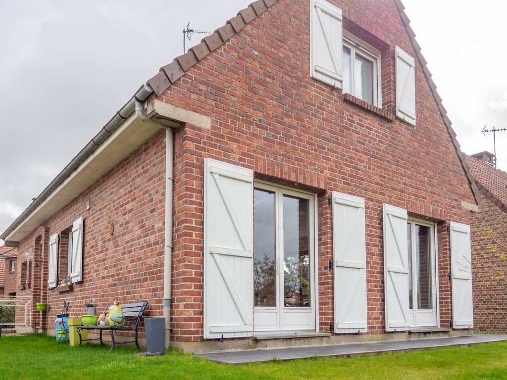 Achat maison à vendre 4 chambres 110 m² - Baisieux