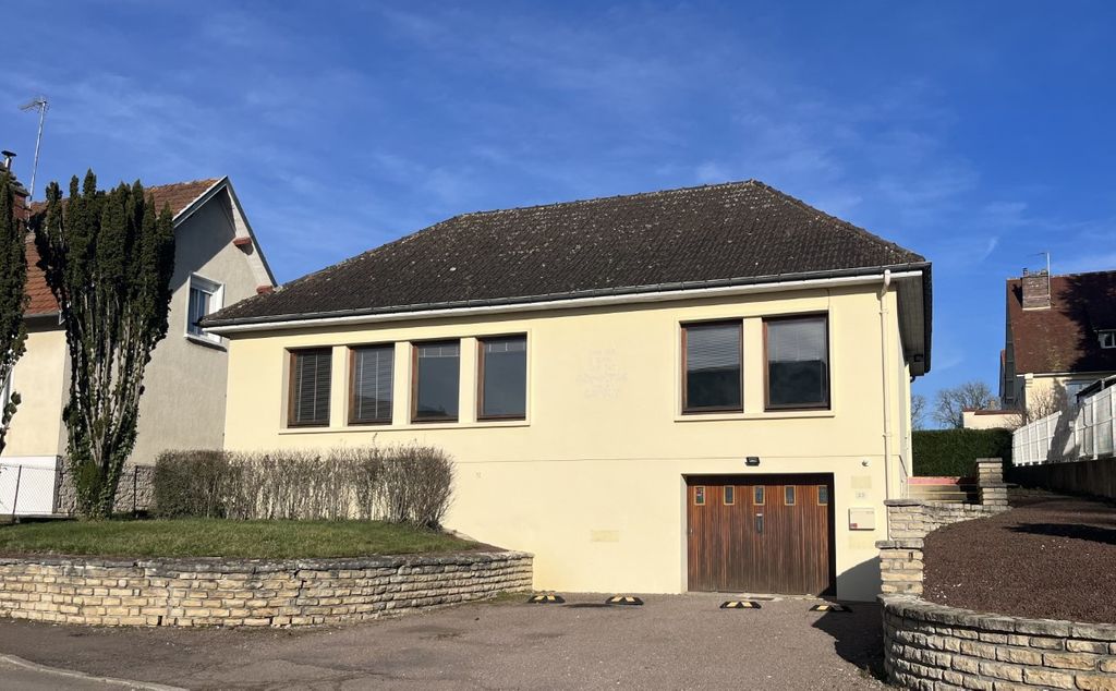 Achat maison à vendre 3 chambres 101 m² - Semur-en-Auxois