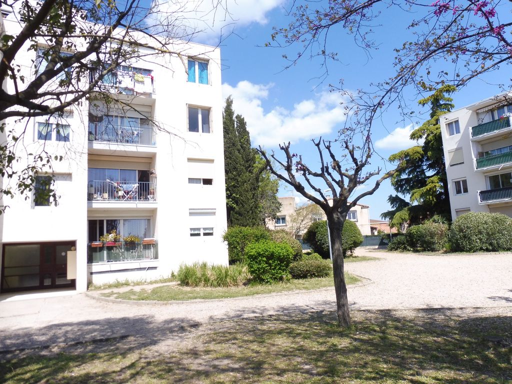 Achat appartement à vendre 4 pièces 76 m² - Lunel