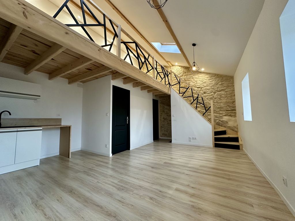 Achat loft à vendre 3 pièces 55 m² - L'Isle-d'Abeau