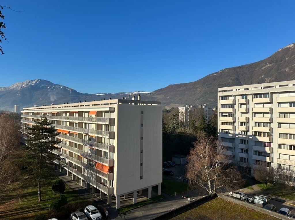 Achat appartement à vendre 3 pièces 76 m² - Meylan