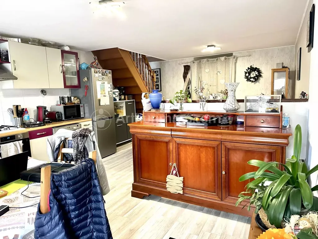 Achat maison à vendre 2 chambres 69 m² - La Grandville