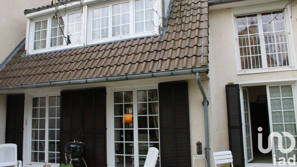 Achat maison à vendre 3 chambres 145 m² - Breuillet