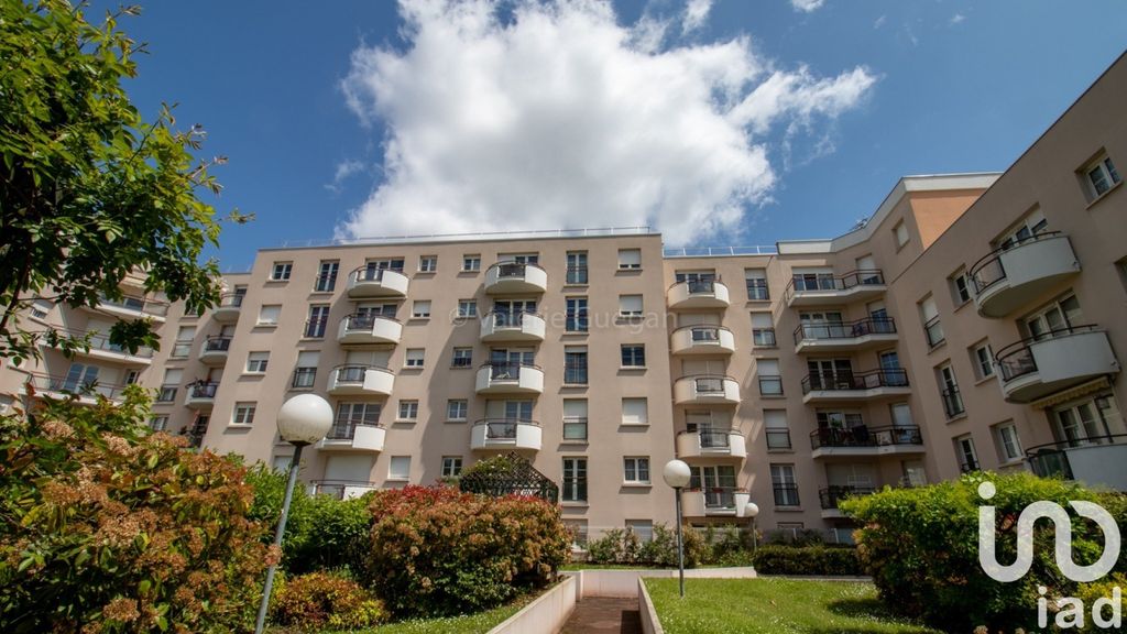 Achat appartement à vendre 4 pièces 71 m² - Bonneuil-sur-Marne