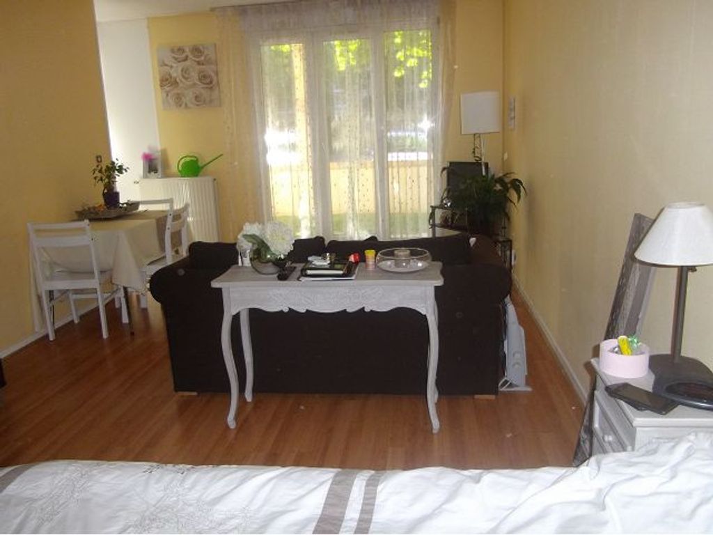 Achat studio à vendre 31 m² - Orléans