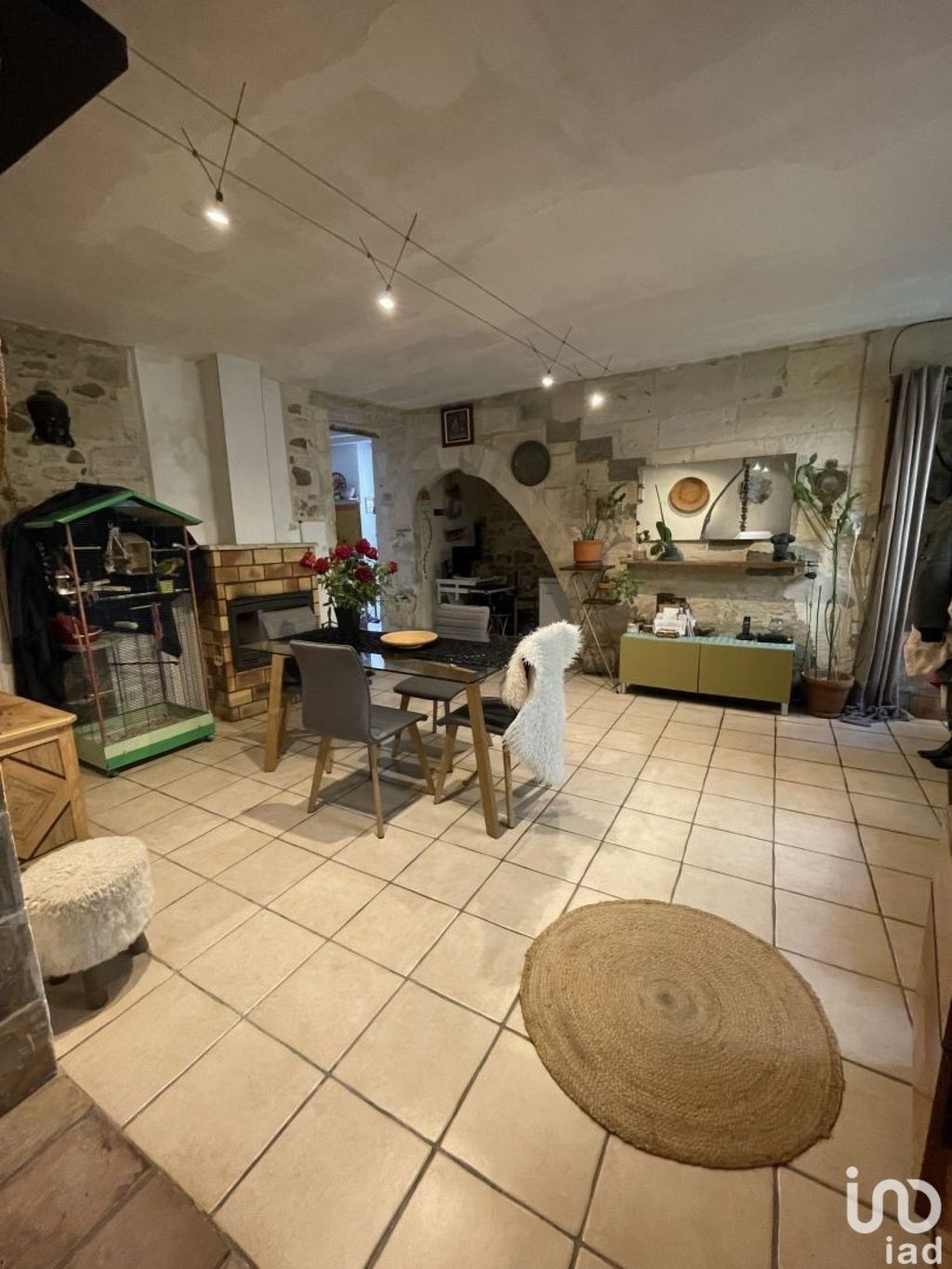 Achat maison à vendre 4 chambres 120 m² - Vallabrègues