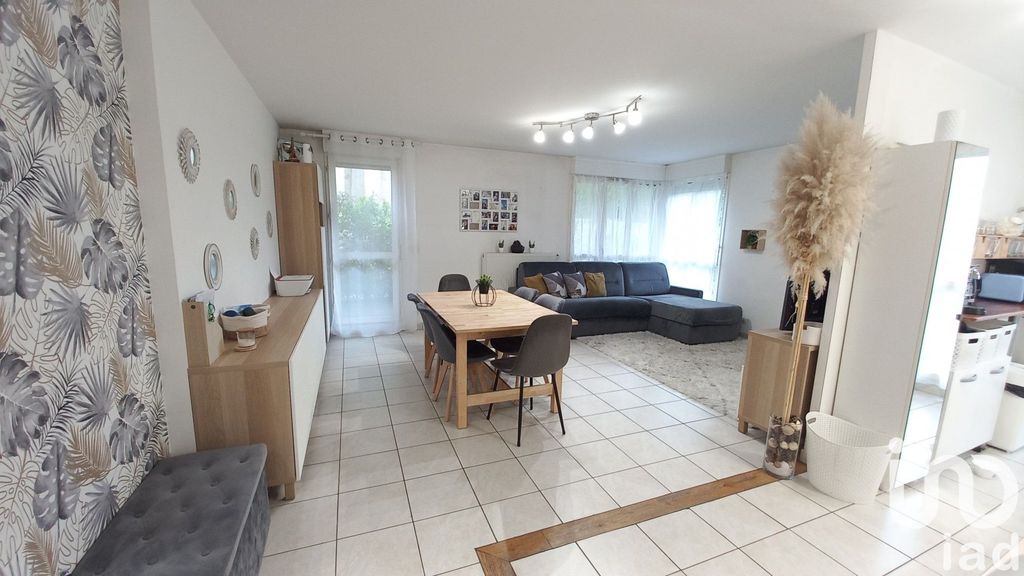 Achat appartement à vendre 4 pièces 78 m² - Champs-sur-Marne