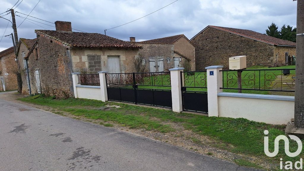 Achat maison à vendre 2 chambres 103 m² - Nérignac