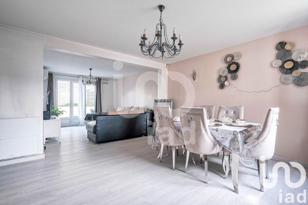 Achat maison à vendre 3 chambres 100 m² - Roissy-en-France