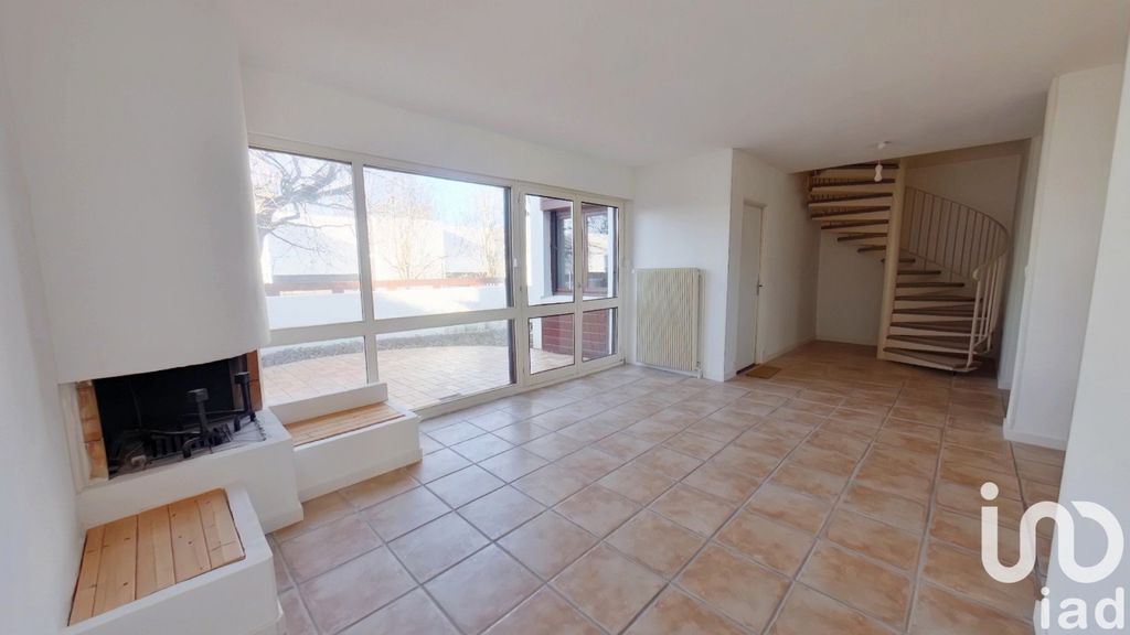 Achat maison à vendre 4 chambres 108 m² - Boussy-Saint-Antoine