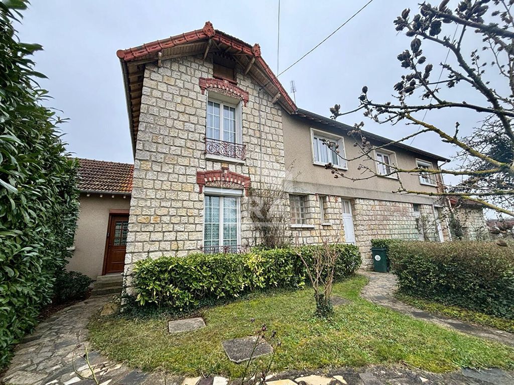 Achat maison à vendre 6 chambres 183 m² - Cesson