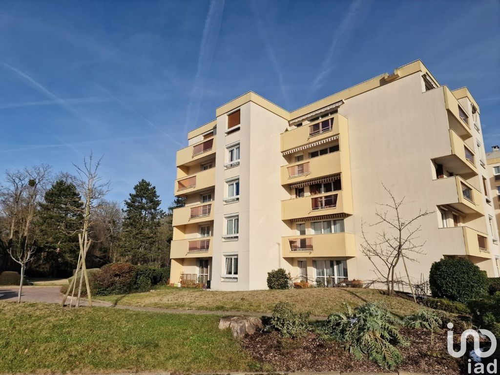 Achat appartement à vendre 5 pièces 95 m² - Vaires-sur-Marne