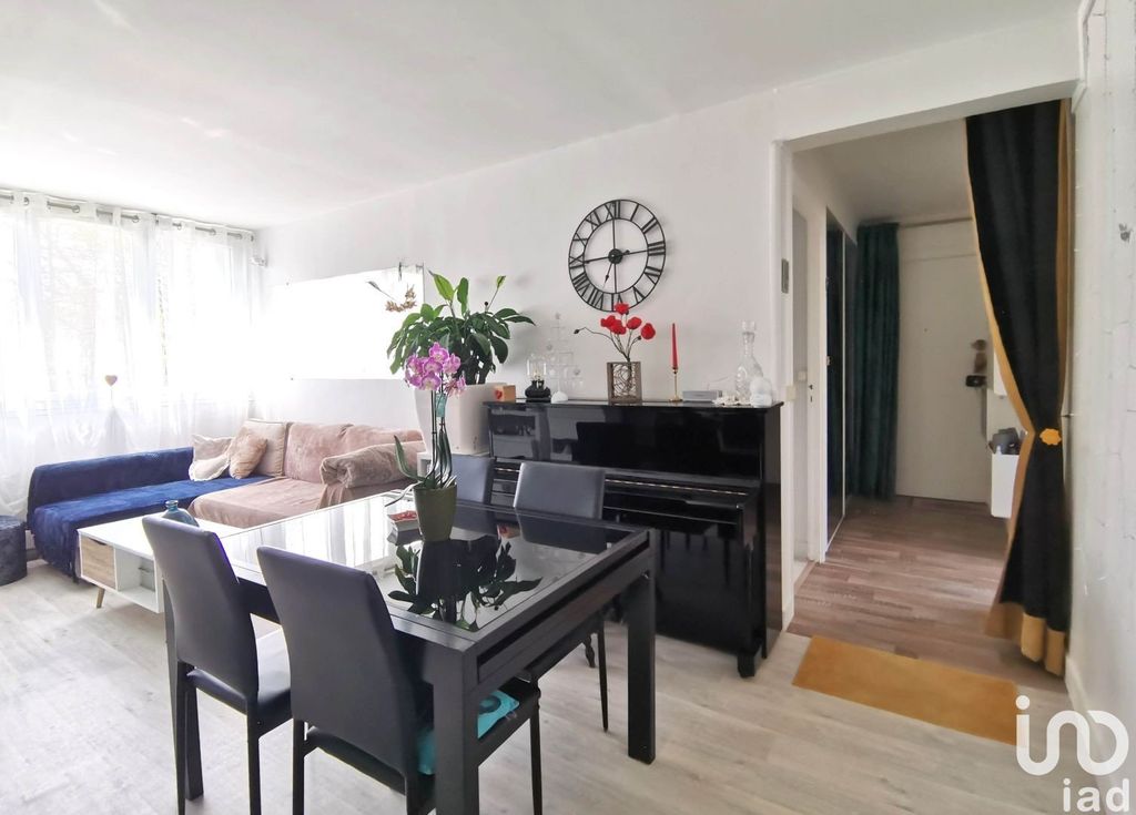 Achat appartement à vendre 4 pièces 68 m² - Verneuil-sur-Seine