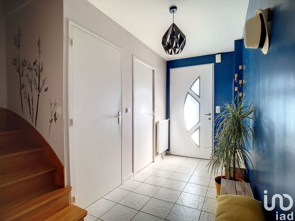 Achat maison à vendre 4 chambres 117 m² - Forges-les-Bains