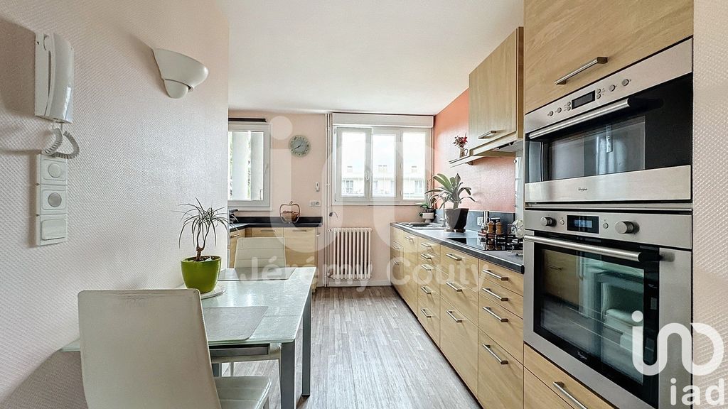 Achat appartement à vendre 5 pièces 68 m² - Nantes