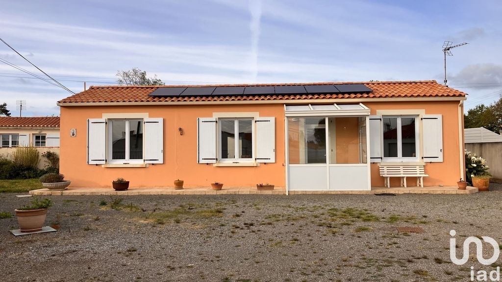 Achat maison à vendre 2 chambres 60 m² - Talmont-Saint-Hilaire