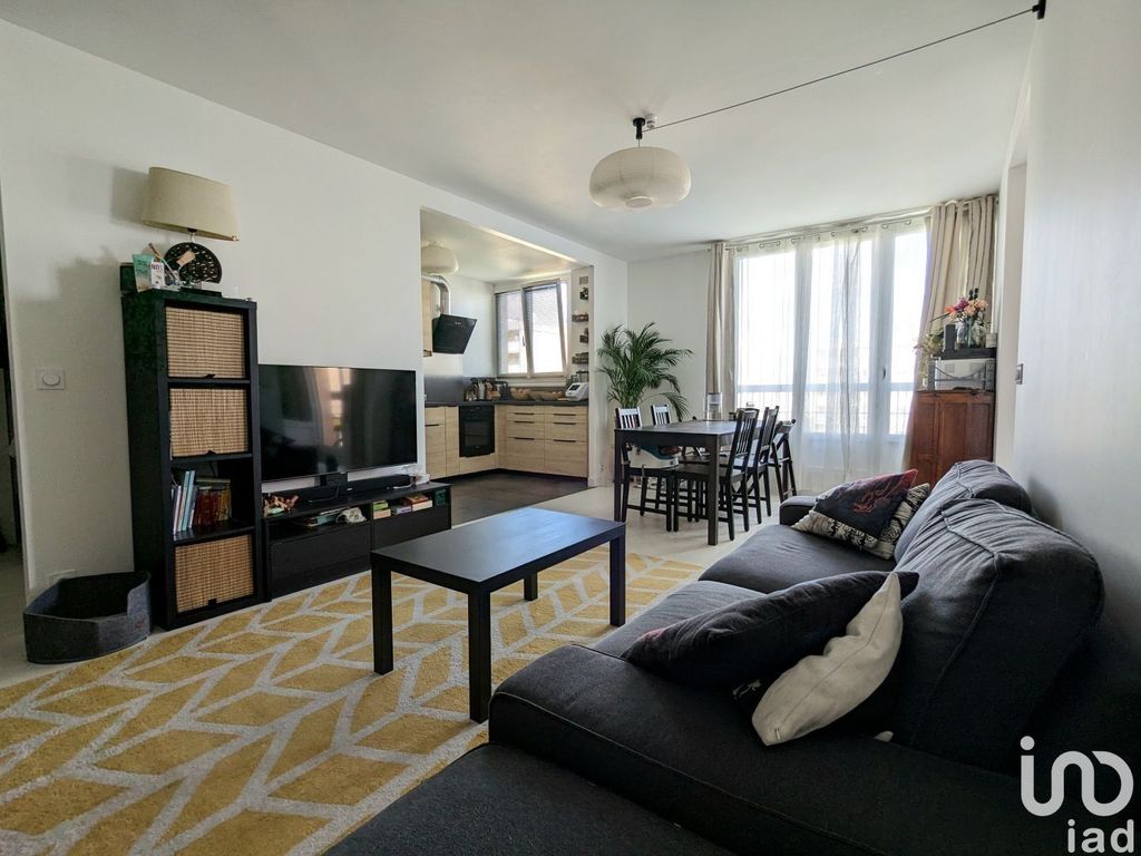 Achat appartement à vendre 4 pièces 81 m² - Chilly-Mazarin