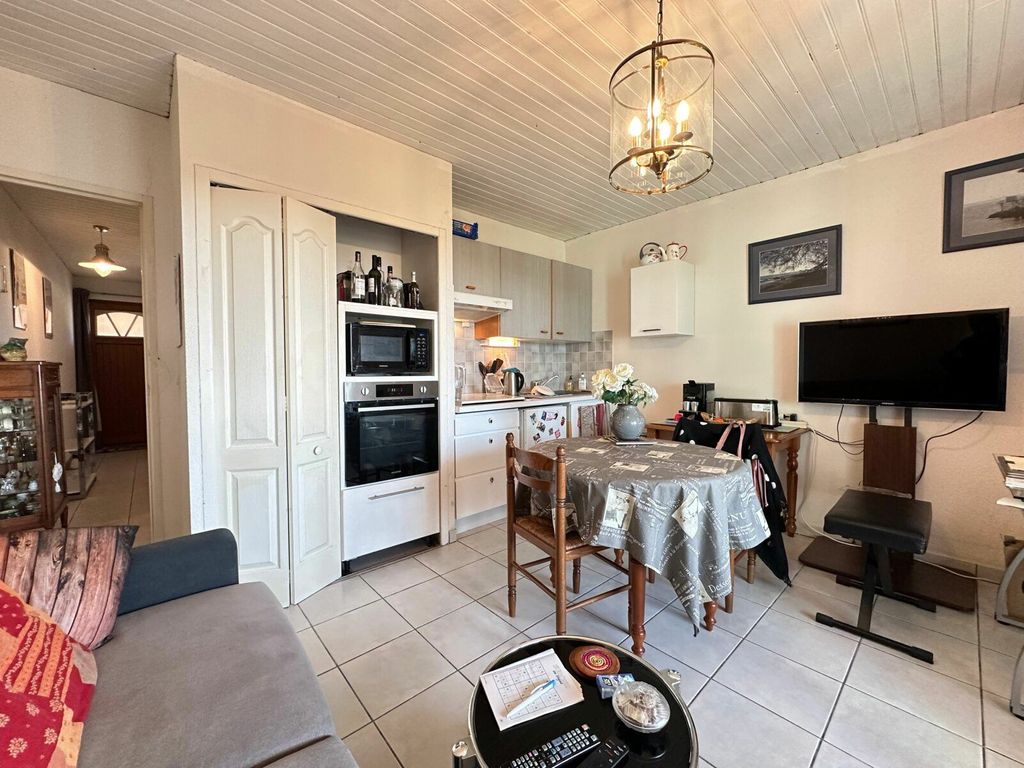 Achat appartement à vendre 2 pièces 46 m² - Saint-Palais-sur-Mer