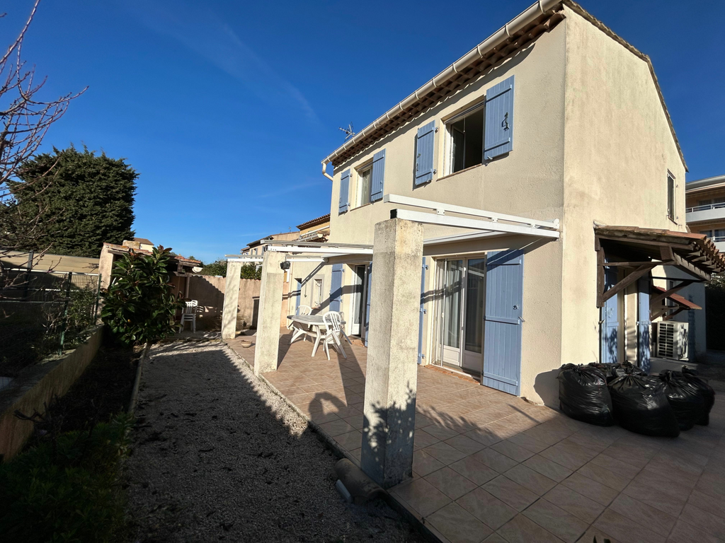 Achat maison à vendre 4 chambres 106 m² - La Seyne-sur-Mer