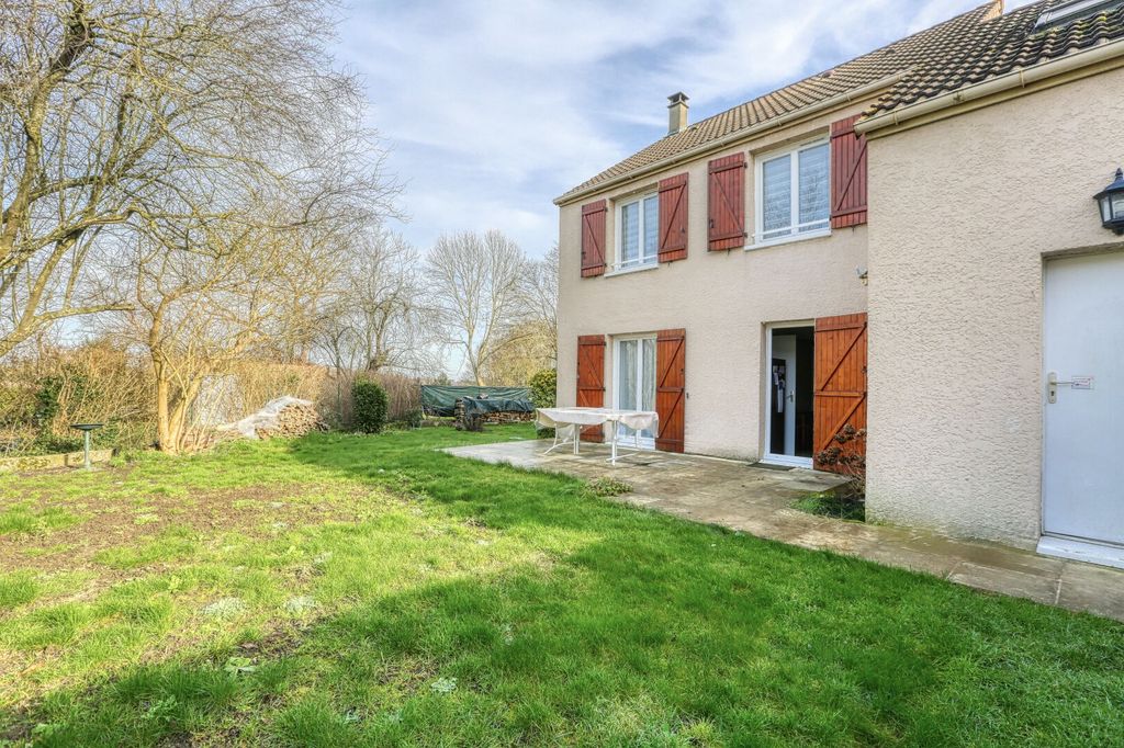 Achat maison à vendre 5 chambres 110 m² - Hardricourt