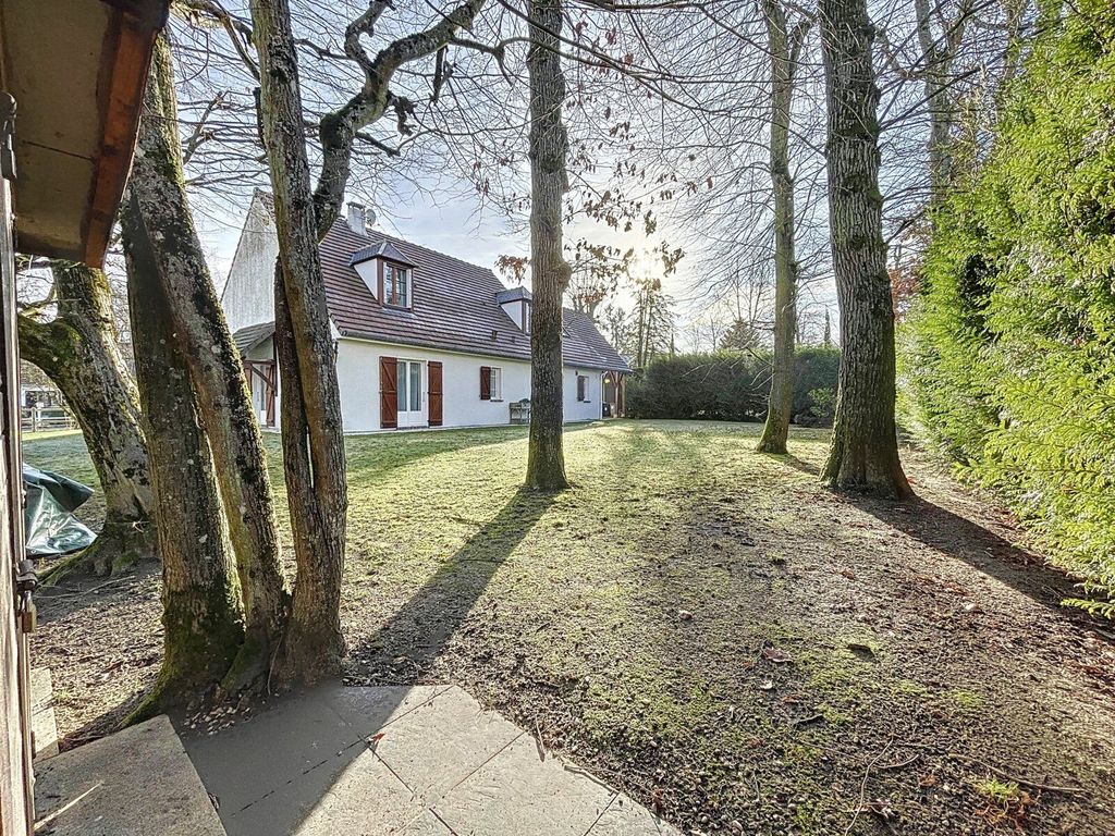 Achat maison à vendre 4 chambres 182 m² - Coye-la-Forêt