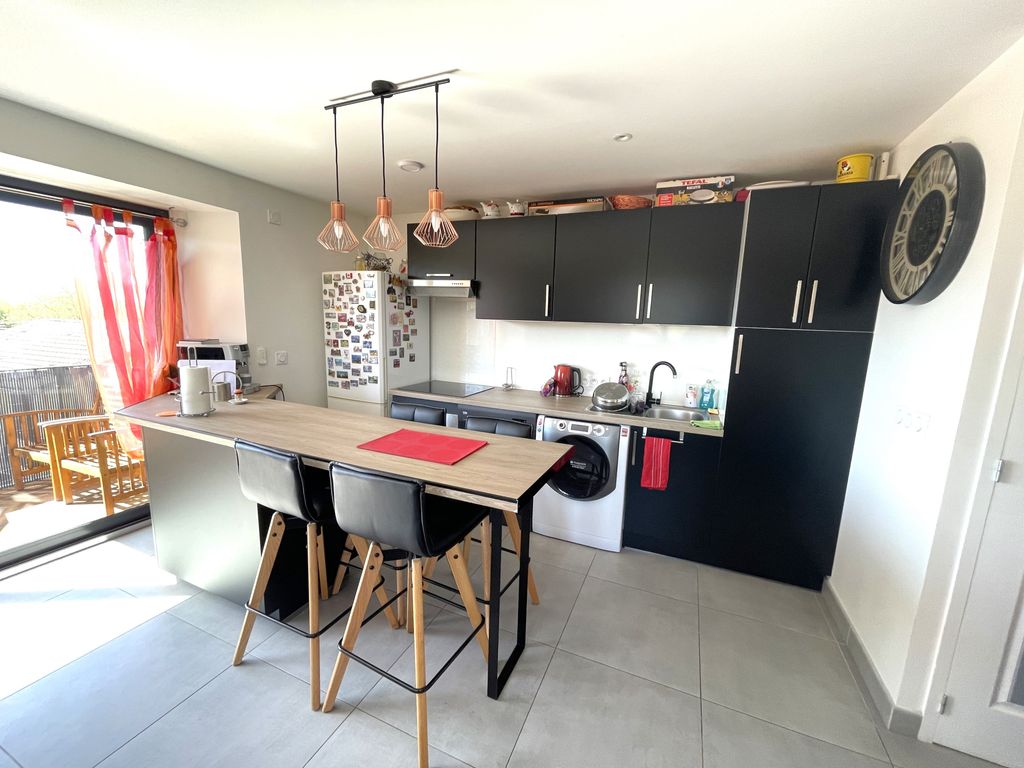 Achat appartement à vendre 2 pièces 46 m² - Contamine-sur-Arve