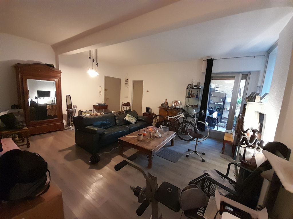 Achat appartement à vendre 2 pièces 64 m² - Lourdes