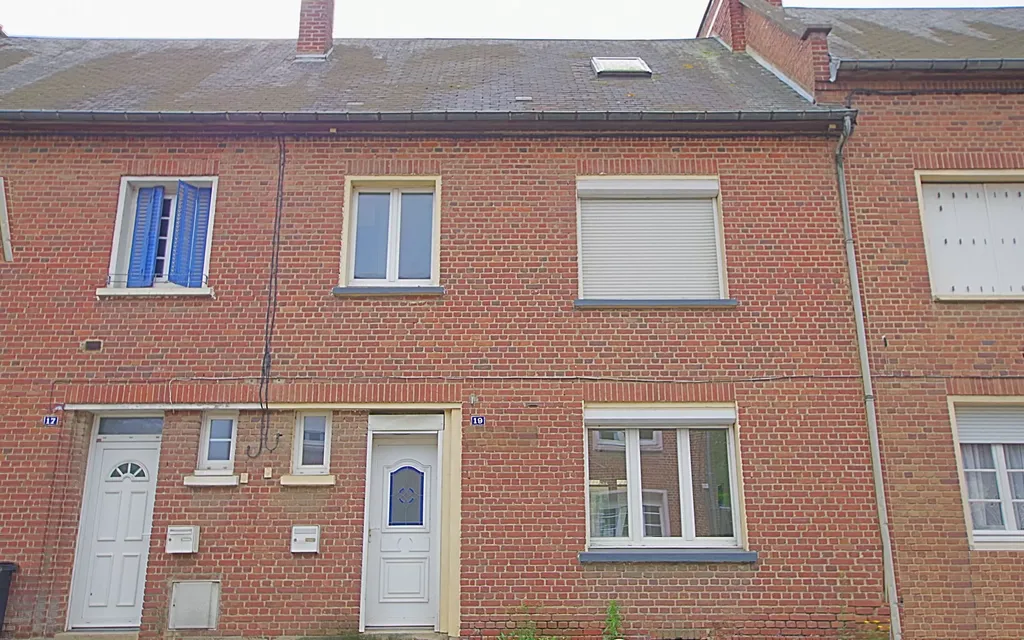 Achat maison à vendre 4 chambres 118 m² - Roye