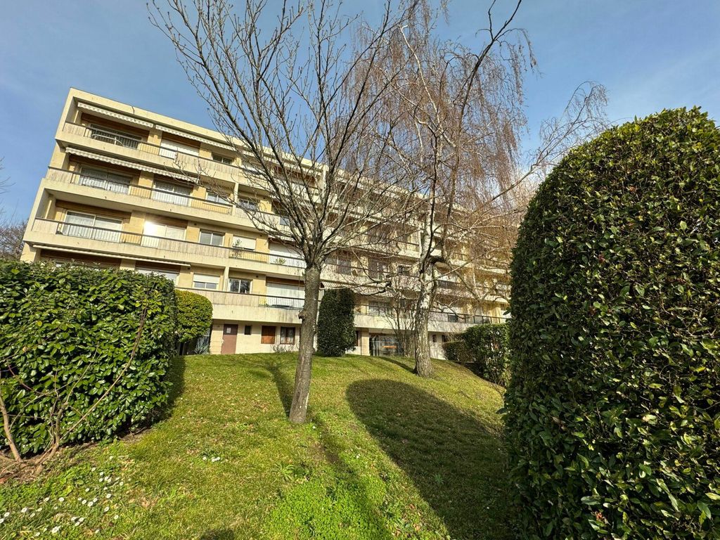 Achat appartement à vendre 4 pièces 90 m² - Fontenay-aux-Roses