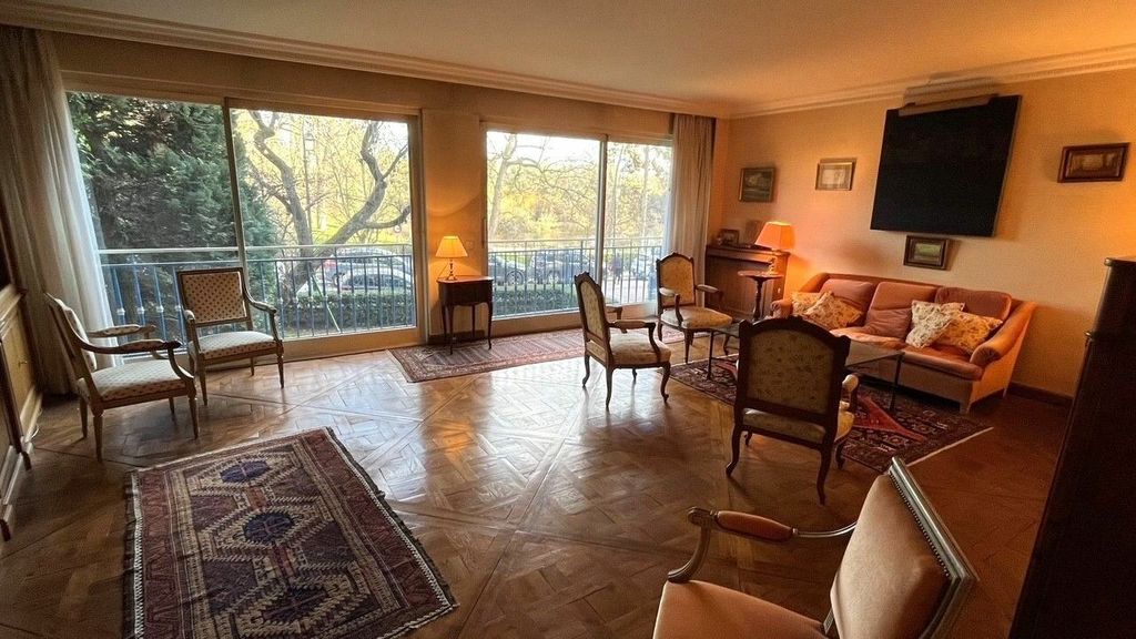 Achat appartement à vendre 4 pièces 142 m² - Saint-Mandé