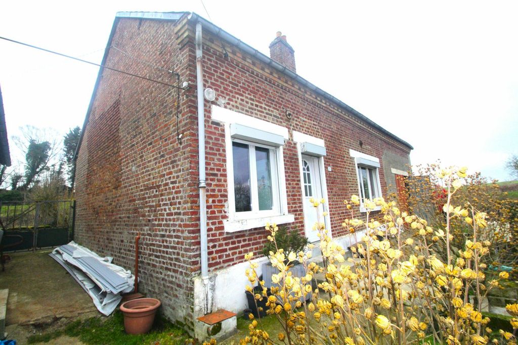 Achat maison à vendre 2 chambres 88 m² - Douilly