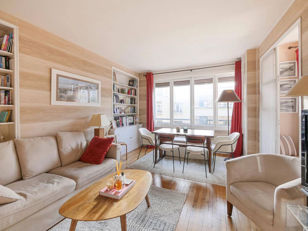 Achat appartement à vendre 2 pièces 54 m² - Neuilly-sur-Seine