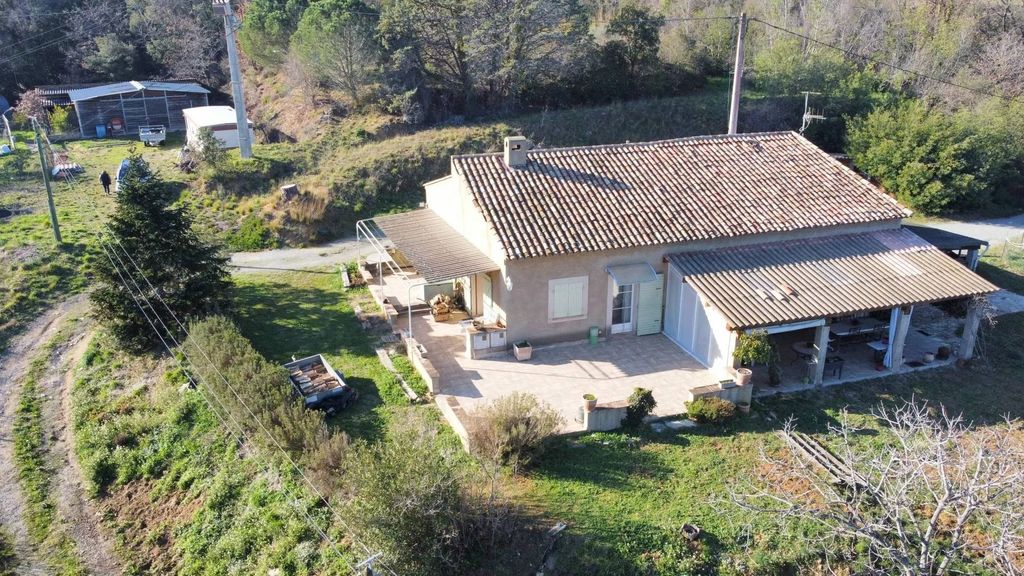 Achat maison 3 chambre(s) - Roquebrune-sur-Argens