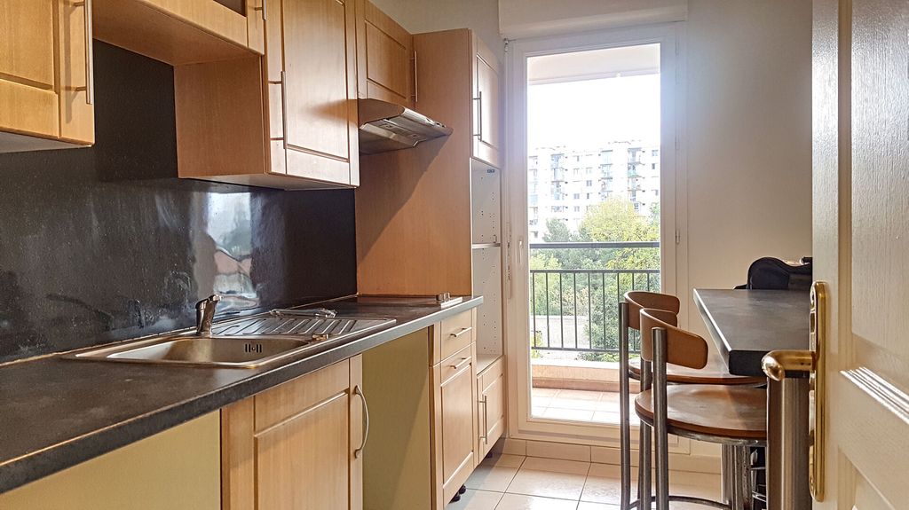 Achat appartement à vendre 4 pièces 80 m² - Marseille 13ème arrondissement