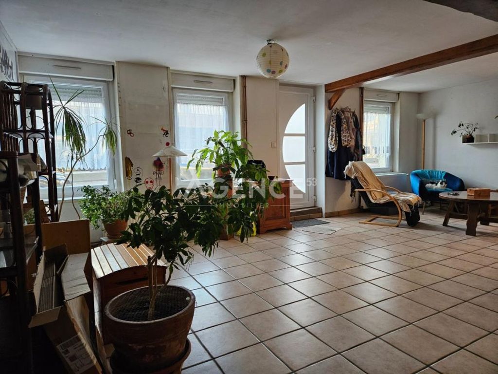 Achat maison à vendre 3 chambres 132 m² - Saint-Martin-lez-Tatinghem