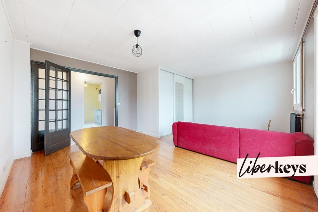 Achat appartement à vendre 3 pièces 74 m² - La Mulatière
