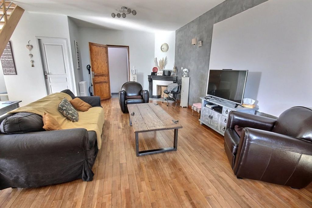 Achat maison à vendre 4 chambres 180 m² - Bonson