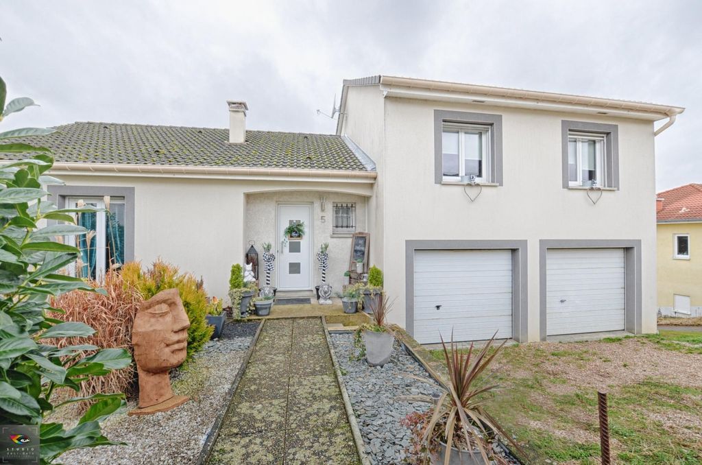 Achat maison à vendre 3 chambres 140 m² - Berviller-en-Moselle