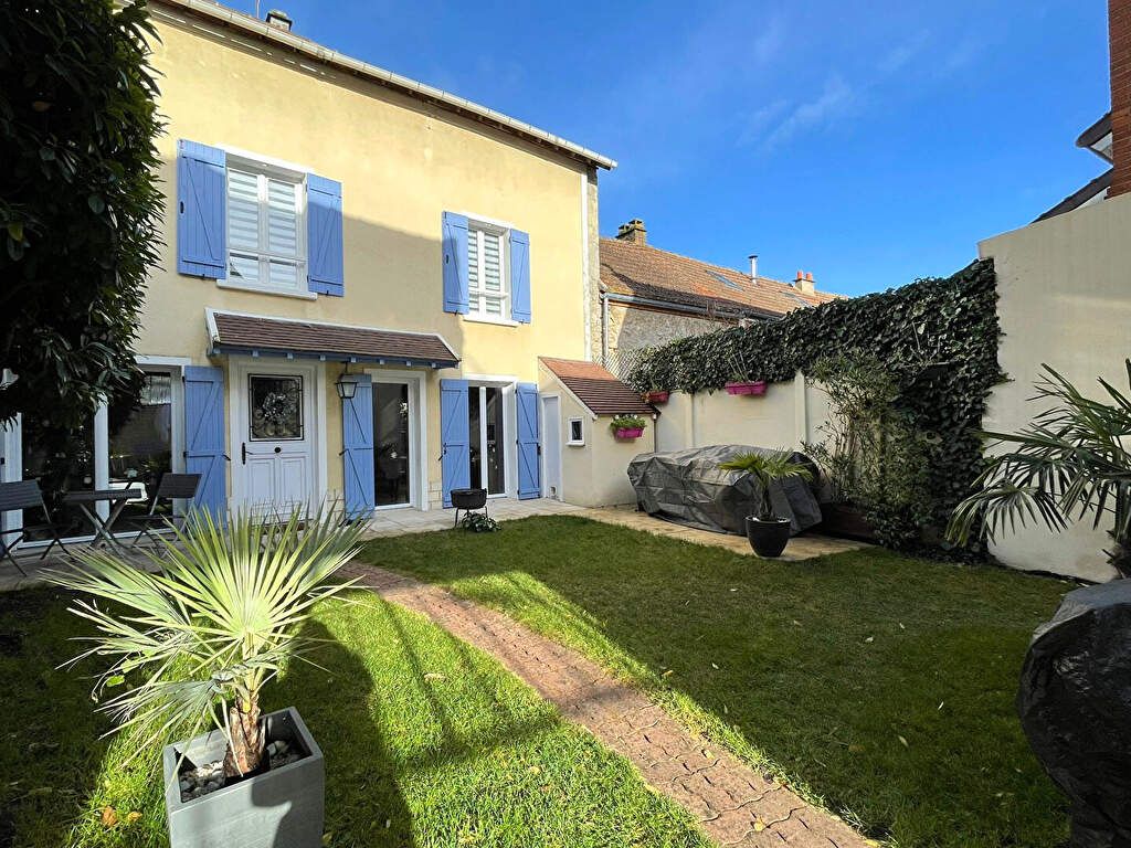 Achat maison à vendre 3 chambres 125 m² - Aubergenville