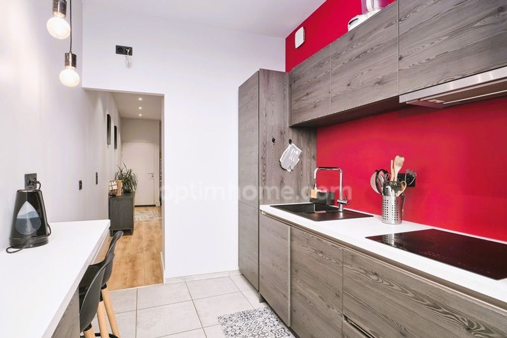 Achat appartement à vendre 4 pièces 84 m² - Montanay