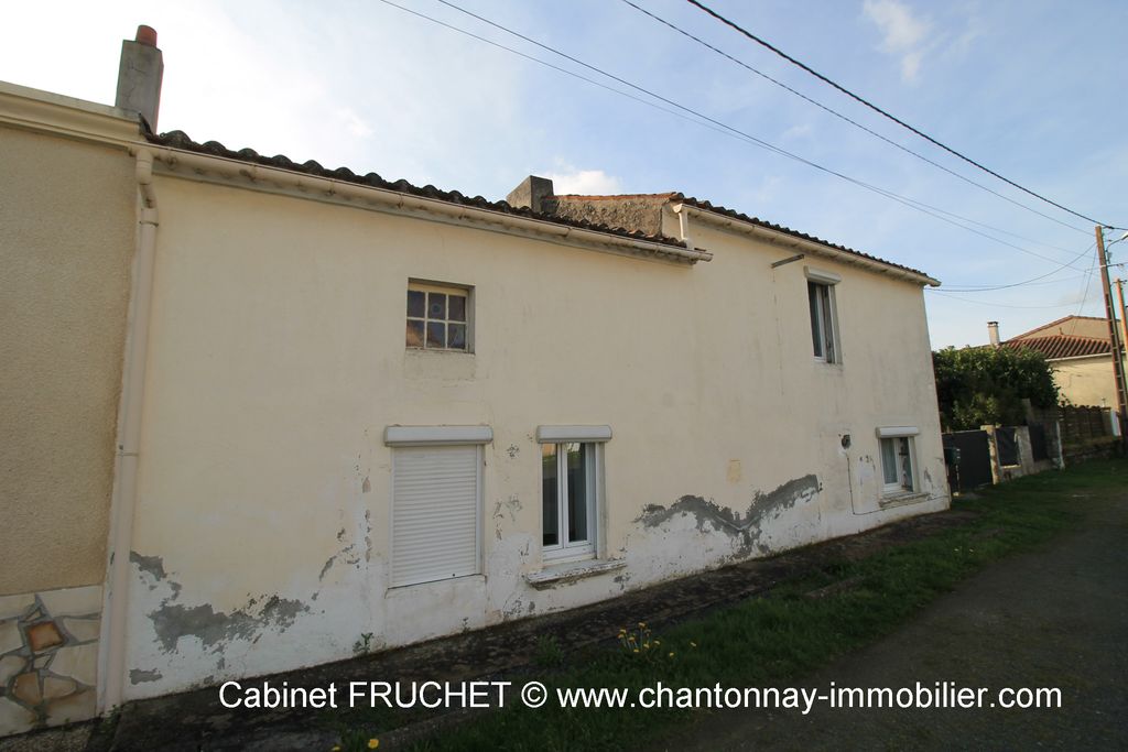 Achat maison à vendre 2 chambres 98 m² - Chantonnay