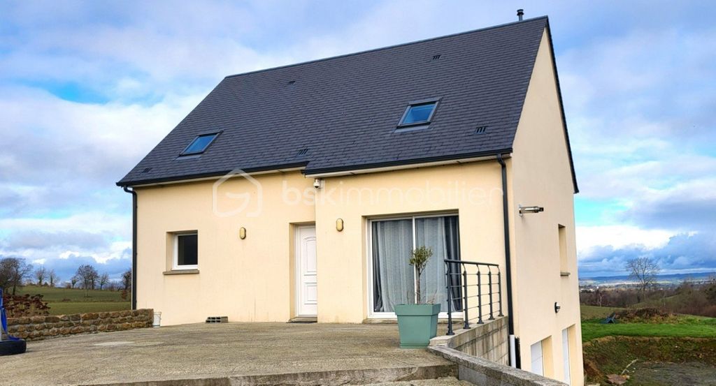 Achat maison à vendre 4 chambres 104 m² - Saint-Manvieu-Bocage