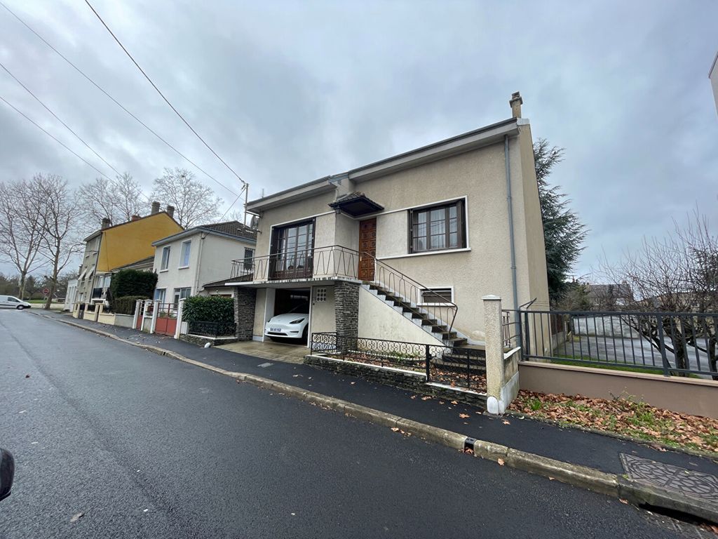 Achat maison à vendre 3 chambres 97 m² - Châteauroux