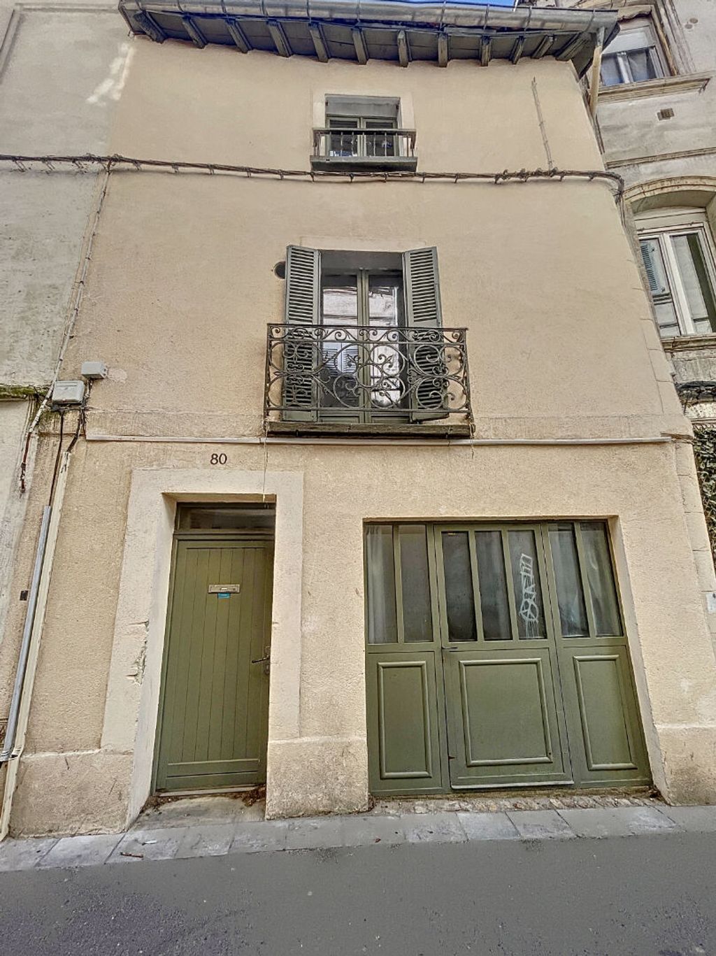 Achat maison à vendre 3 chambres 76 m² - Avignon