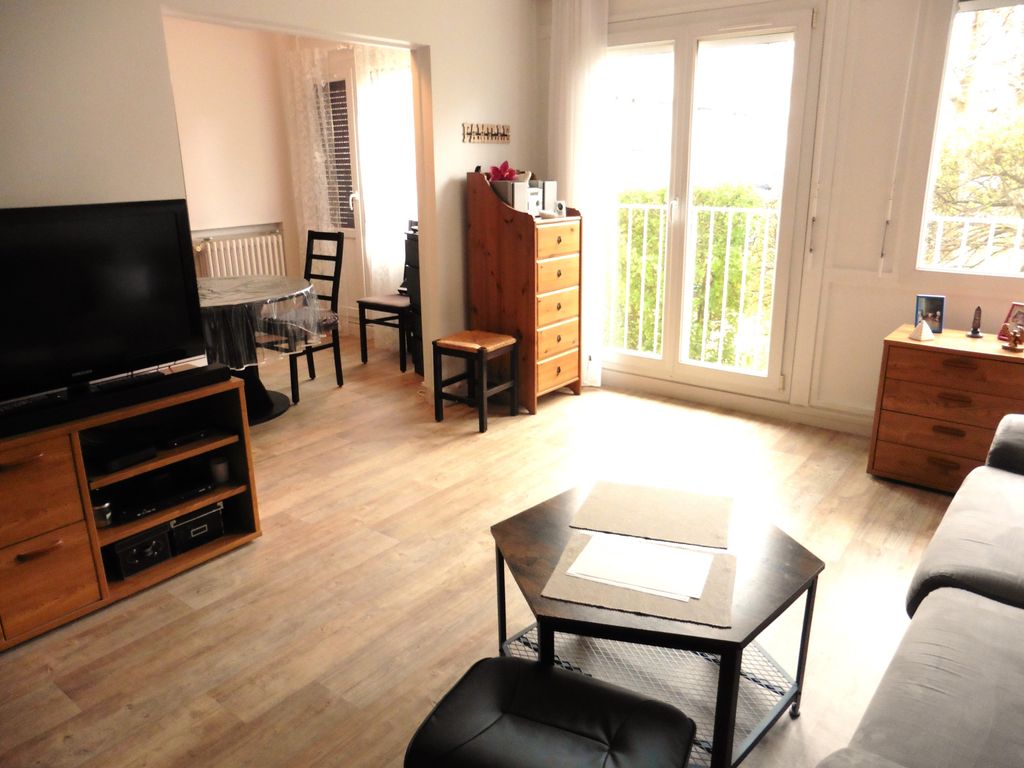 Achat appartement à vendre 4 pièces 68 m² - Vincennes