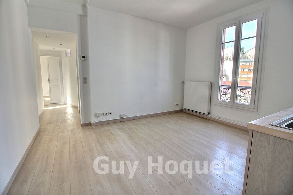 Achat appartement à vendre 3 pièces 49 m² - Puteaux